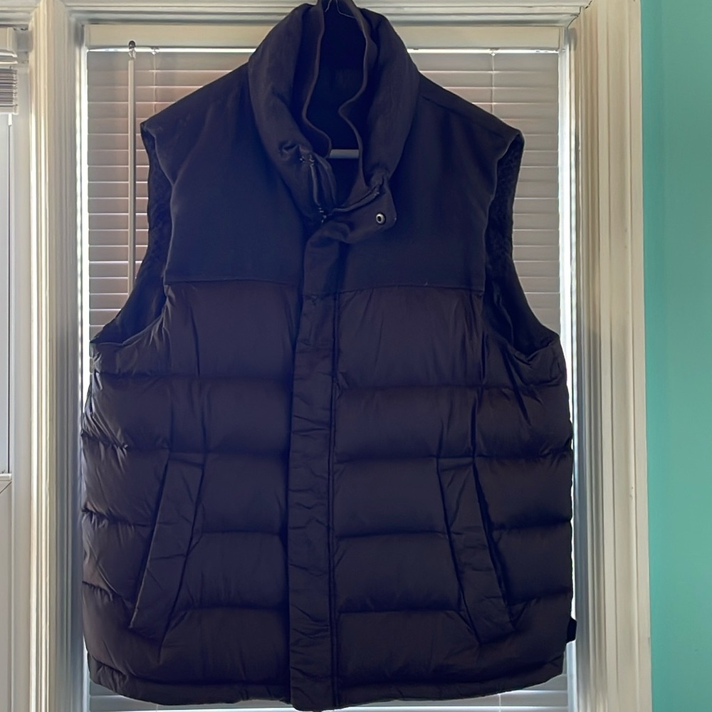 Tumi men’s XL vest